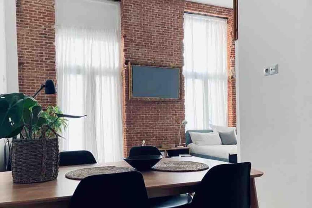 Unique Nyc Style Loft In The Heart Of Madrid Lägenhet Exteriör bild